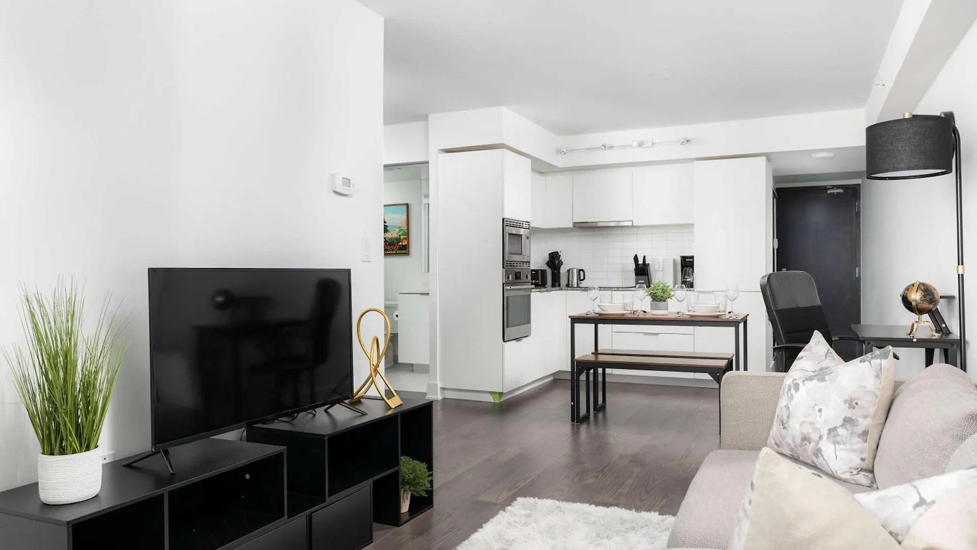 Practical Condo Downtown 3 Beds Uoft Toronto