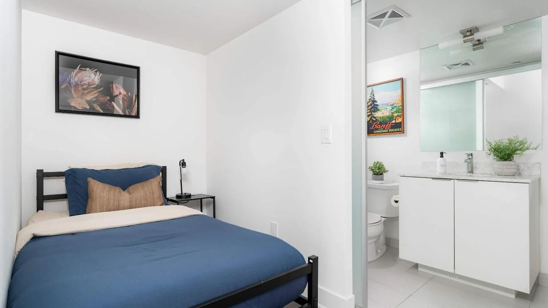 Apartment Practical Condo Downtown 3 Beds Uoft Toronto