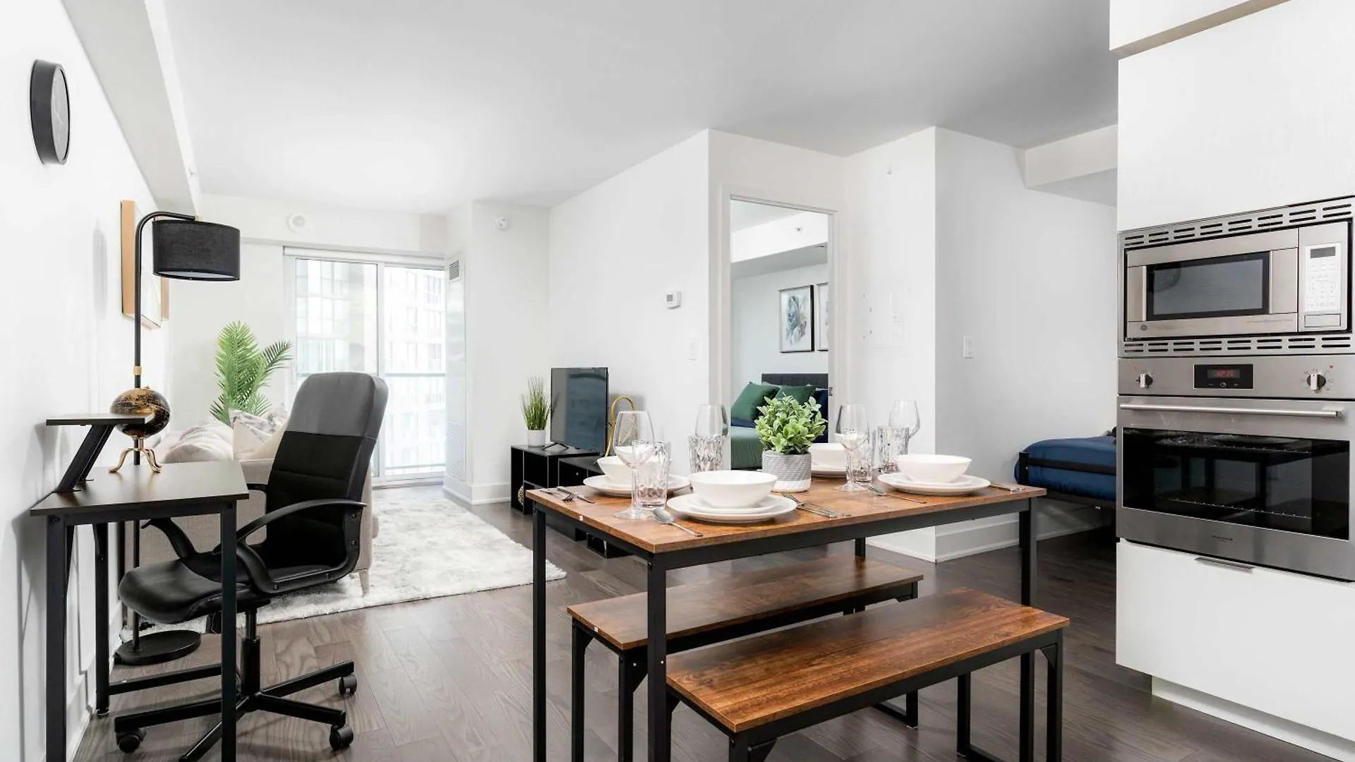 Practical Condo Downtown 3 Beds Uoft トロント